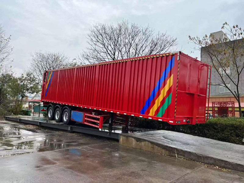壓縮式垃圾運輸車
